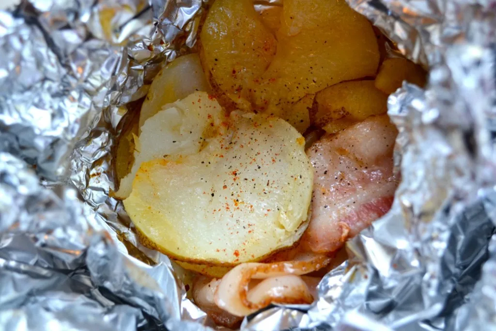 foil-grilled-potatoes-feature